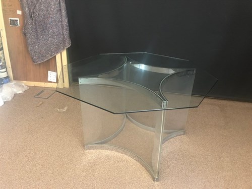 Lot 433 - A suite of 1960s-1970s chrome and perspex furniture