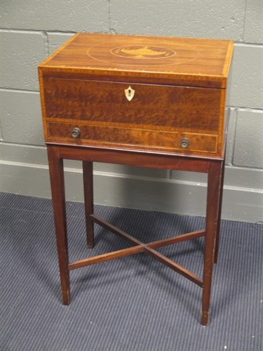 Lot 433 - A work box on stand 77cm 45cm 31cm