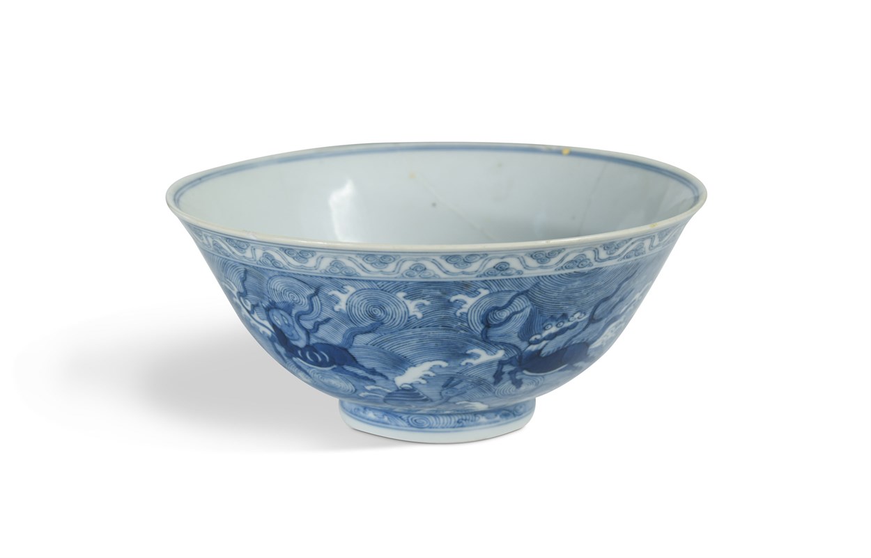 Lot 72 - A Chinese blue and white porcelain bowl, Daoguang (1820-50)