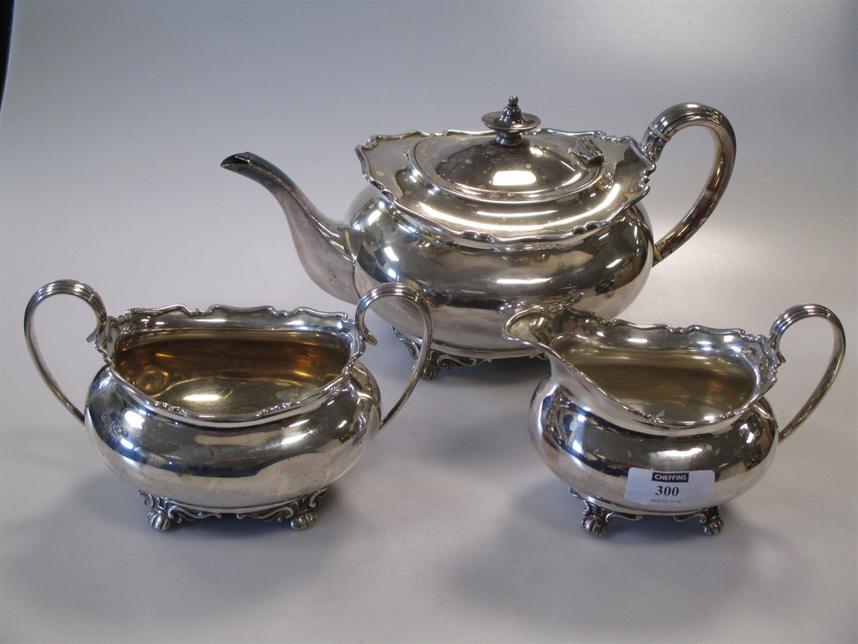 Lot 300 - Three piece silver tea service
