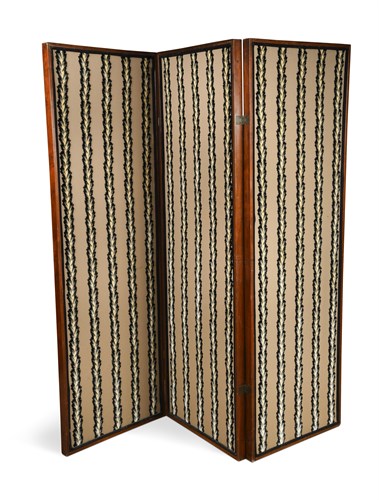 Lot 642 - An Edwardian mahogany three fold screen