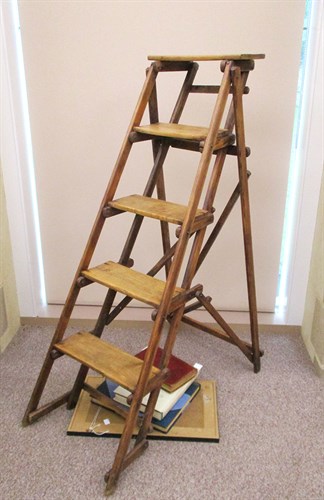 Lot 439 - A set of pine frame library steps