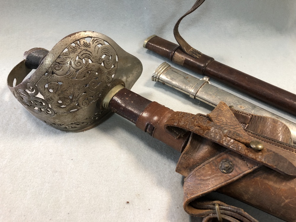 Lot 352 - A George V 1897 pattern infantry officer's sword