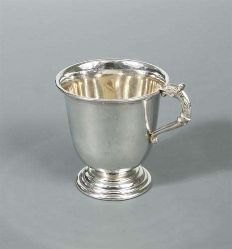 Lot 459 - Dublin - A George Vl silver christening tankard