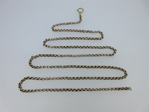 Lot 64 - An antique long chain