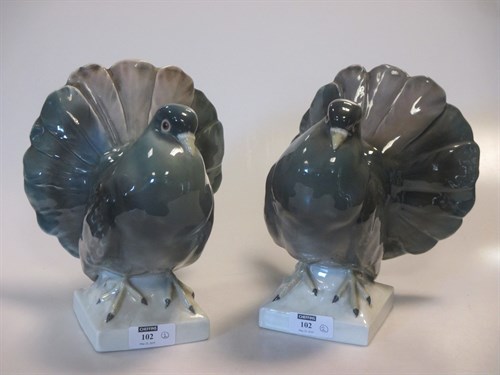 Lot 102 - A pair of Goebel fantail pigeons, 19cm high (2)