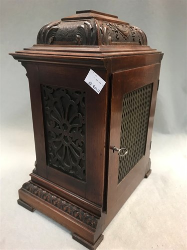 Lot 493 - A late 19th century mahogany mantel clock