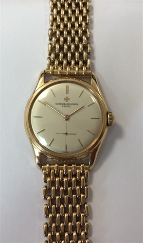 Lot 491 - Vacheron & Constantin - A gentleman's 18ct rose gold wristwatch