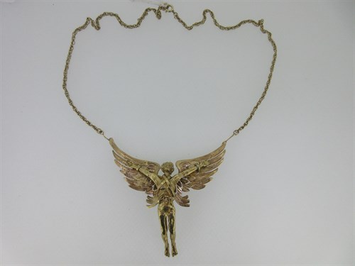 Lot 2 - A gold pendant necklace with fully modelled figure of Icarus in his glory