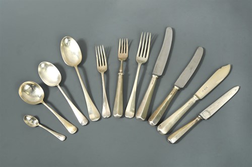Lot 433 - A canteen containing a 225 piece set of 20th century silver cutlery and flatware with 28 additions