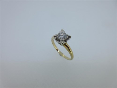 Lot 70 - A single stone diamond ring, stamped '14k',...