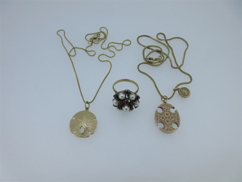 Lot 1 - A ruby and cultured pearl cluster ring together with two pendants and chains