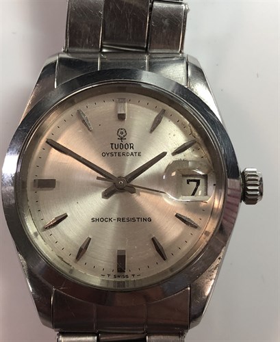 Lot 277 - Tudor by Rolex - A gentleman's 'Oysterdate' stainless steel wristwatch