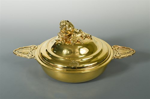 Lot 301 - A 20th century French metalwares silver gilt covered dish