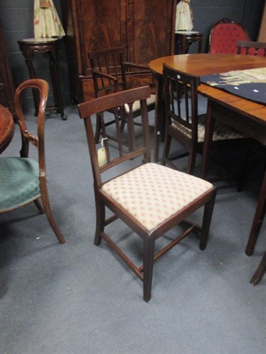 Lot 441 - A set of seven Georgian bar back dining chairs