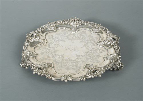 Lot 386 - A Victorian silver waiter