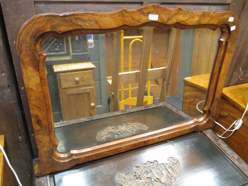Lot 410 - A Continental mirror