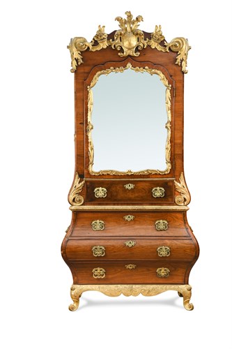 Lot 589 - A mid-18th century German Altona Padouk and parcel gilt bombe secretaire-cabinet