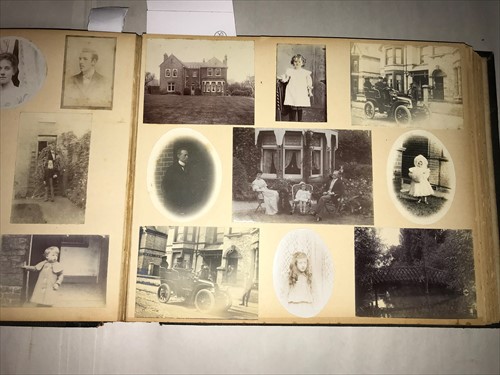 Lot 427 - A late Victorian family photograph album