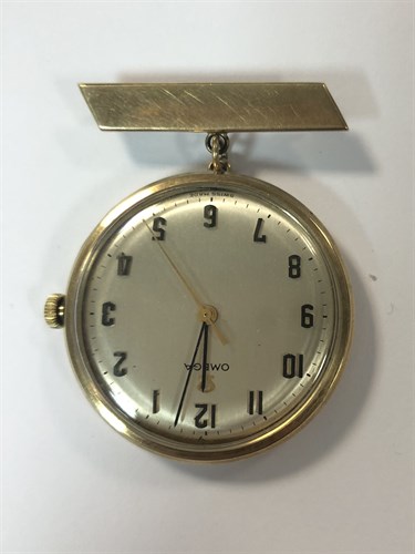 Lot 465 - Omega - A 9ct gold fob watch