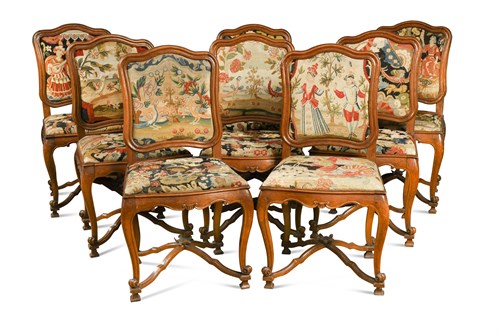 Lot 505 - A late 17th century style Continental walnut framed salon suite, probably 19th century