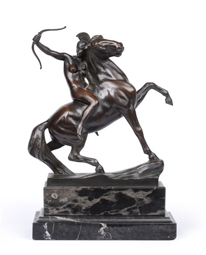 Lot 129 - After Max Valentin (French 1875-1931): an early 20th century bronze group of a female Trojan archer