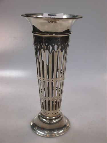 Lot 420 - An Edward VII silver trumpet vase with pierced...
