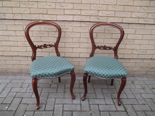 Lot 357 - A set of Victorian balloon back dining chairs...