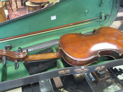 Lot 292 - A German violin with Stradivarius label (full...