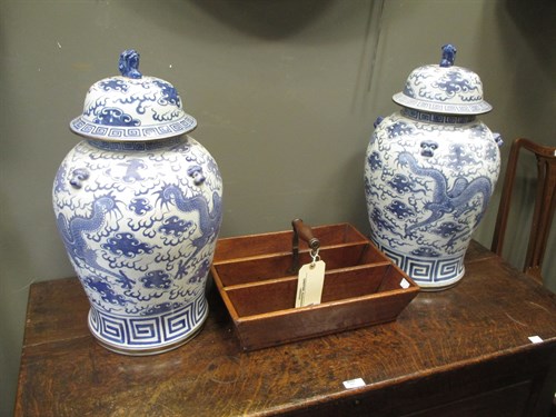 Lot 93 - A pair of modern Chinese blue & white vases...