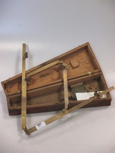 Lot 85 - A late 19th century brass pantograph, cased