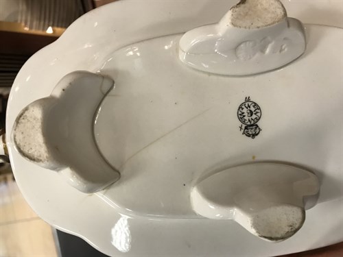 Lot 11 - A Royal Worcester Aesthetic Movement part dinner service