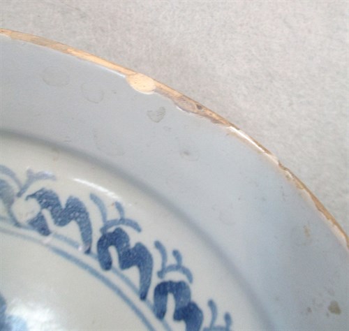 Lot 1 - A Delft blue and white Royal Portrait plate, probably Brislington or Bristol, circa 1714-20