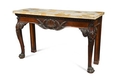 Lot 556 - A George III Irish mahogany side table
