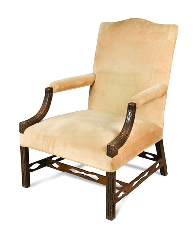 Lot 587 - A composed pair of George III mahogany Gainsborough library chairs