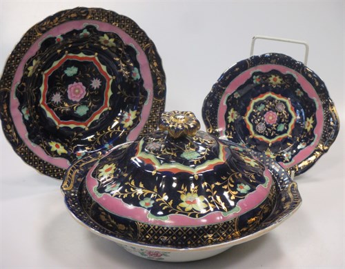 Lot 106 - A 19th century Mason's Ironstone part dinner service