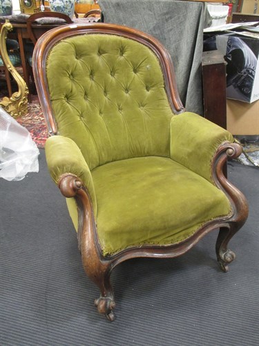 Lot 425 - A mid-Victorian framed armchair