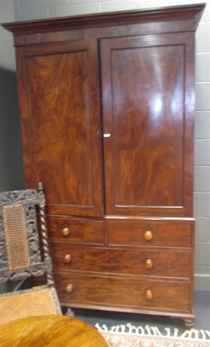 Lot 415 - A Victorian mahogany linen press