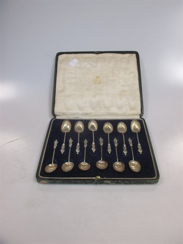 Lot 208 - A cased set of twelve silver Apostle spoons; a...