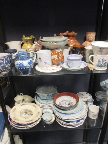 Lot 83 - Various items pottery and porcelain to include...