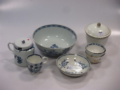 Lot 35 - A group of English porcelain to include a...