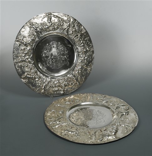Lot 546 - A magnificent pair of Charles II silver sideboard dishes