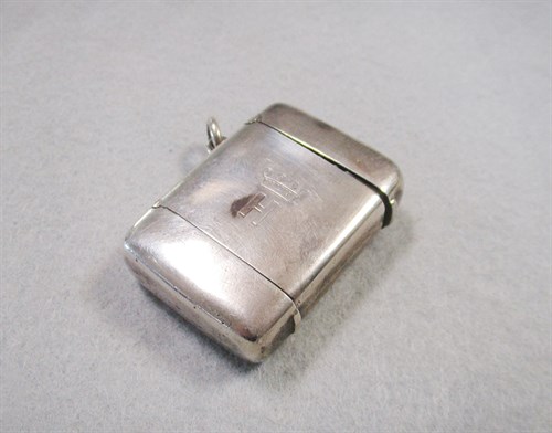Lot 223 - A Victorian silver double ended vesta / place...