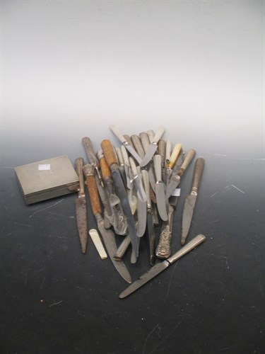 Lot 189 - A box containing some silver cutlery and...