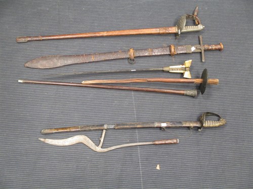 Lot 126 - A collection of naval and other swords
