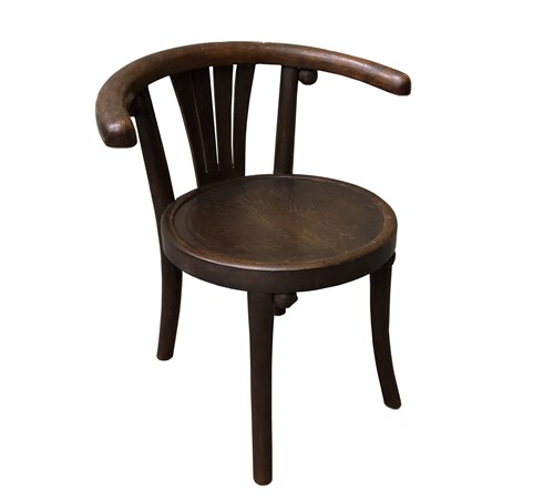 Lot 251 - An early 20th century bentwood child's chair