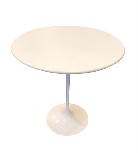 Lot 326 - Eero Saarinen (Finnish, 1910-1961) for Knoll, a 50th Anniversay edition 'Tulip' occasional table