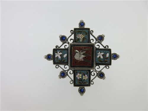 Lot 23 - A micro mosaic cruciform brooch / pendant