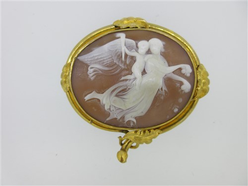 Lot 113 - A Victorian shell cameo depicting Aurora