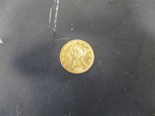 Lot 159 - A gold USA $5